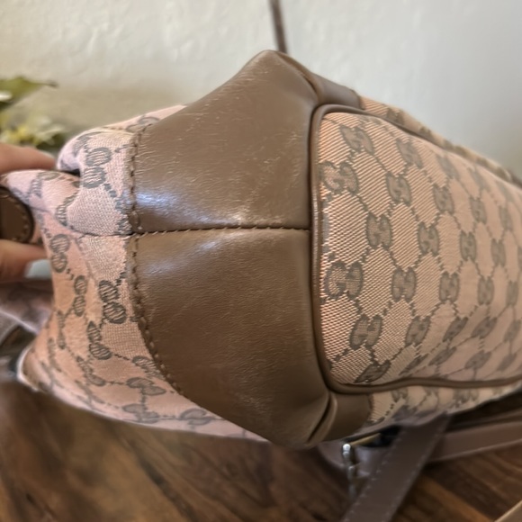 Gucci Sukey Two Way Bag - Picture 10 of 13